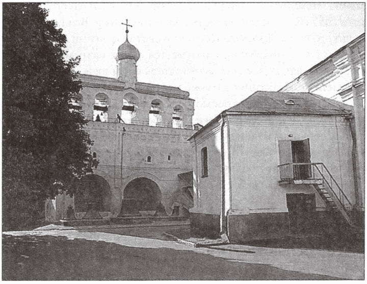 Легенды и загадки земли Новгородской i_071.jpg