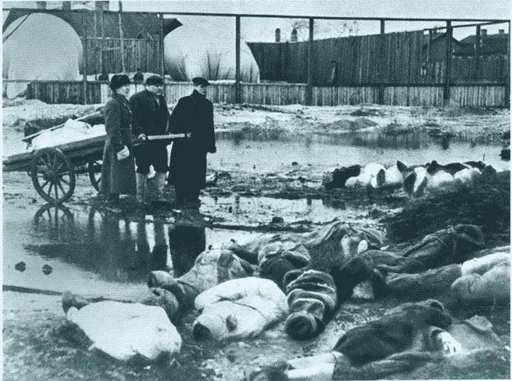 Повседневная жизнь блокадного Ленинграда i_033.jpg
