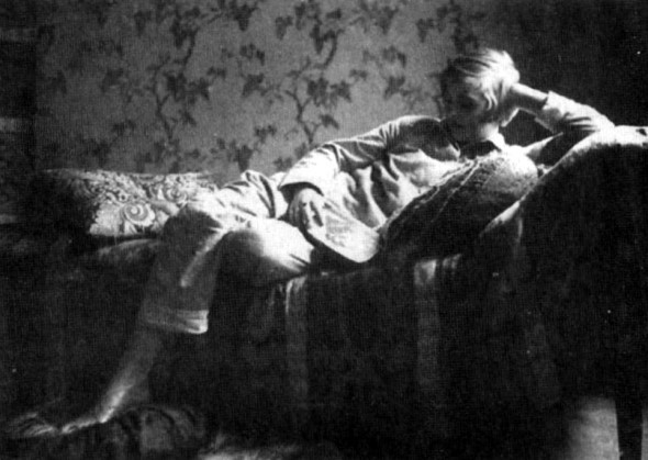 Загубленная жизнь Евы Браун i_009.jpg