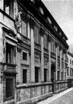 Всеобщая история искусств в шести томах. Том 3 (с илл.) _194.jpg