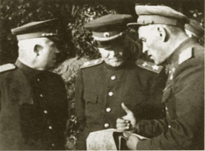 Конев. Солдатский Маршал i_028.jpg
