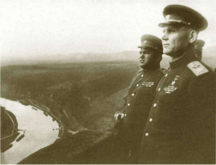 Конев. Солдатский Маршал i_035.jpg