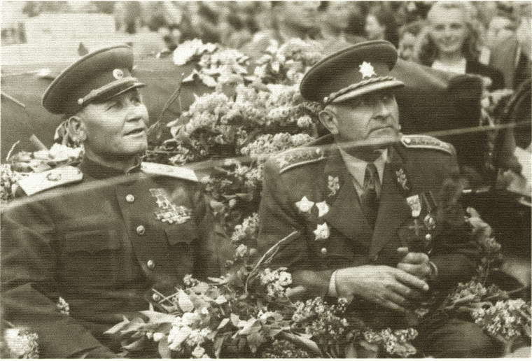 Конев. Солдатский Маршал i_038.jpg