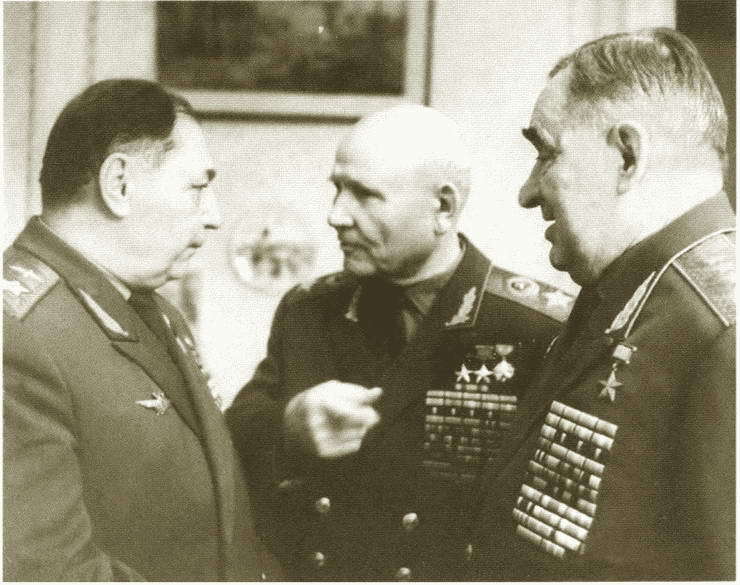 Конев. Солдатский Маршал i_056.jpg