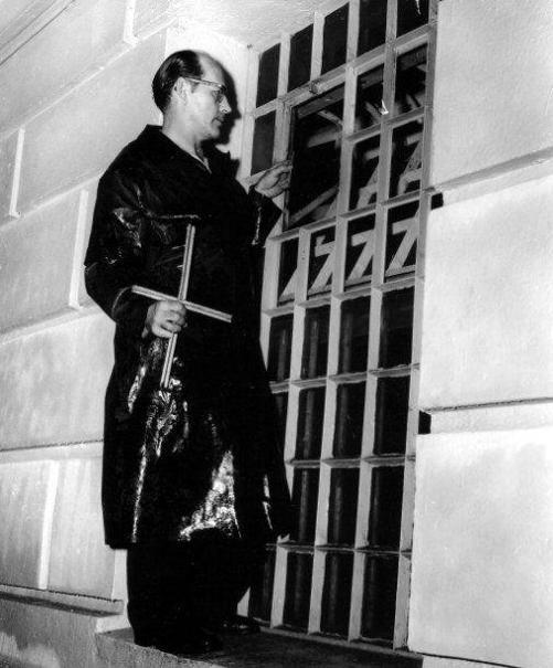 Alcatraz: A Definitive History of the Penitentiary Years  _812.jpg