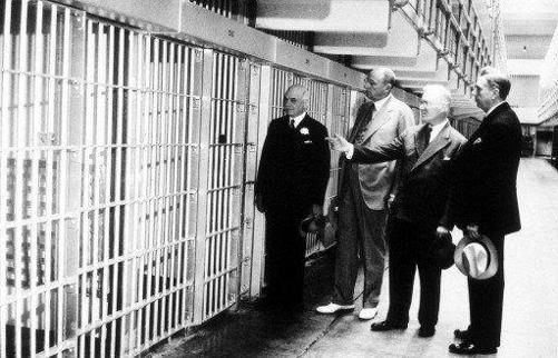 Alcatraz: A Definitive History of the Penitentiary Years  _182.jpg