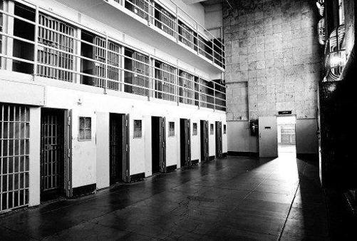 Alcatraz: A Definitive History of the Penitentiary Years  _235.jpg