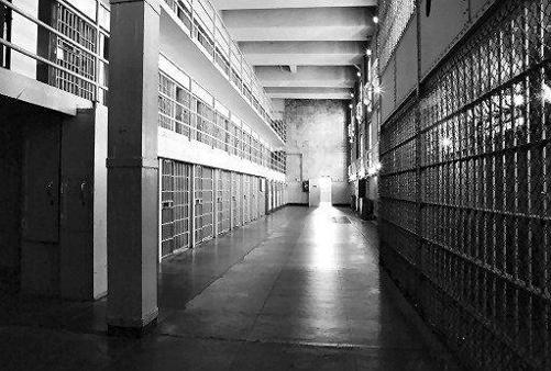 Alcatraz: A Definitive History of the Penitentiary Years  _243.jpg