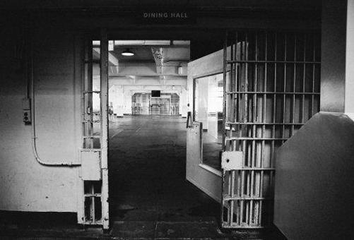 Alcatraz: A Definitive History of the Penitentiary Years  _298.jpg