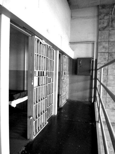 Alcatraz: A Definitive History of the Penitentiary Years  _471.jpg