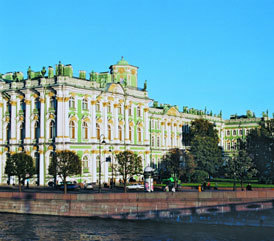 Санкт-Петербург: Иллюстрированный путеводитель + подробная карта города i_016.jpg