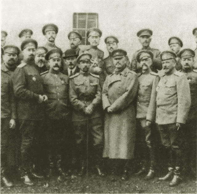 Лавр Корнилов i_063.jpg