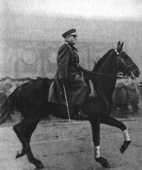 На службе народу (с илл.) mer17_4.jpg