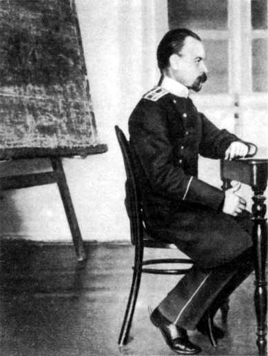 Верность долгу: О Маршале Советского Союза А. И. Егорове p012_genishta.jpg
