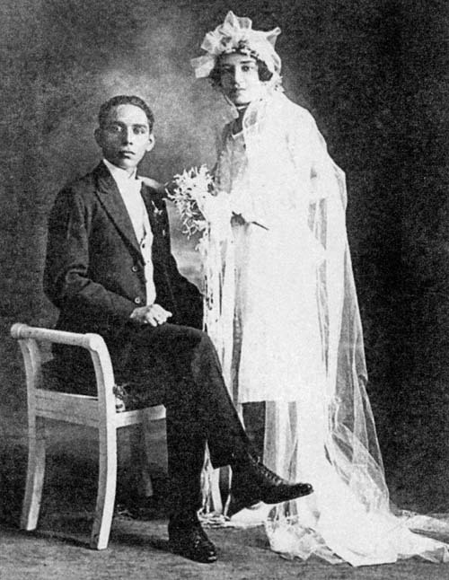 Блудницы и диктаторы Габриеля Гарсия Маркеса. Неофициальная биография писателя i_007.jpg