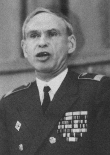 Повседневная жизнь депутатов Государственной думы. 1993—2003 i_007.jpg