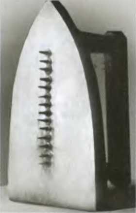 Повседневная жизнь сюрреалистов. 1917-1932 i_037.jpg
