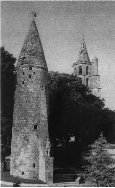 Повседневная жизнь во времена трубадуров XII—XIII веков i_013.jpg