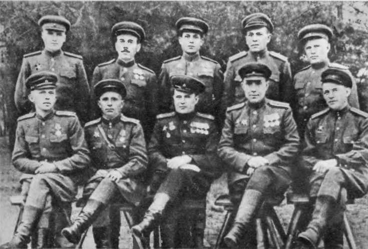«Будет жить!..». На семи фронтах i_008.jpg