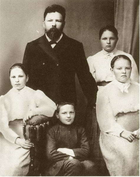 Жданов i_015.jpg