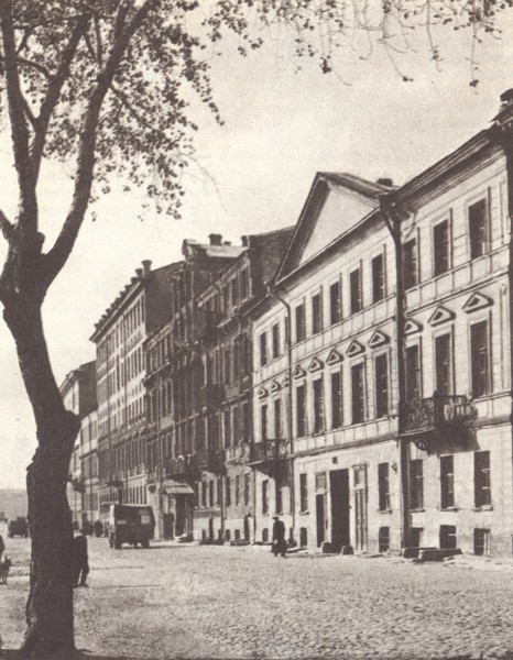 В садах Лицея. На брегах Невы i_108.jpg