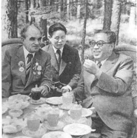 Ким Ир Сен i_058.jpg