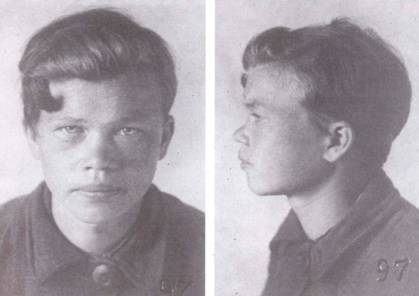 Скрытые лики войны. Документы, воспоминания, дневники i_012.jpg