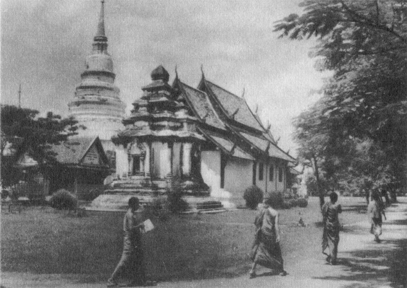 Золотой треугольник bw_2.jpg