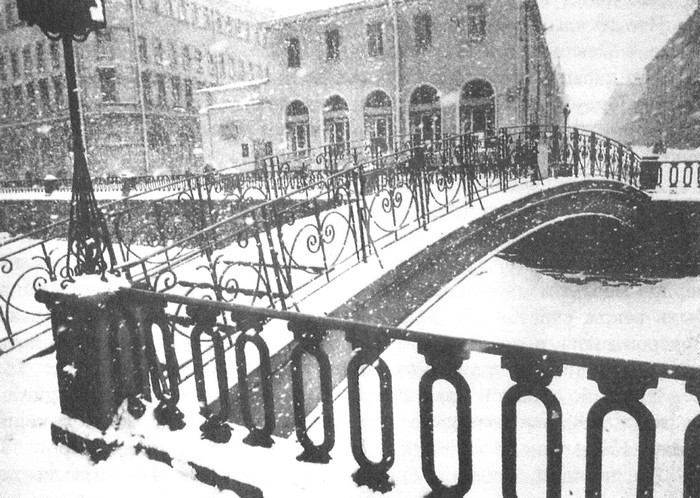 Жизнь Достоевского. Сквозь сумрак белых ночей i_095.jpg