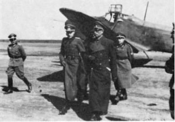 Генерал Власов: Русские и немцы между Гитлером и Сталиным _07.JPG