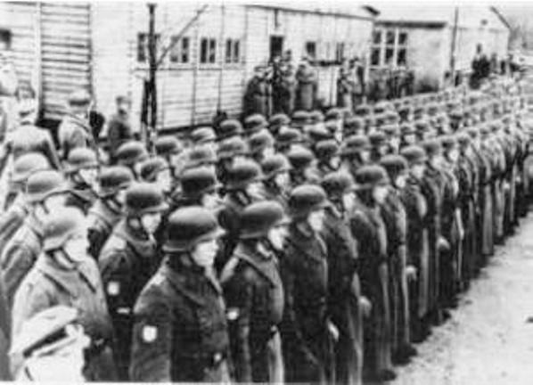 Генерал Власов: Русские и немцы между Гитлером и Сталиным _10.JPG