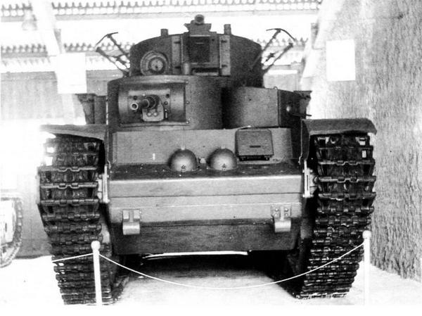 Тяжёлый танк Т-35 i_065.jpg