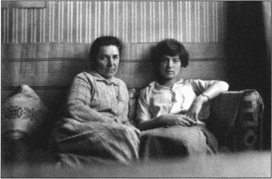 Двадцатый век Анны Капицы: воспоминания, письма i_034.jpg