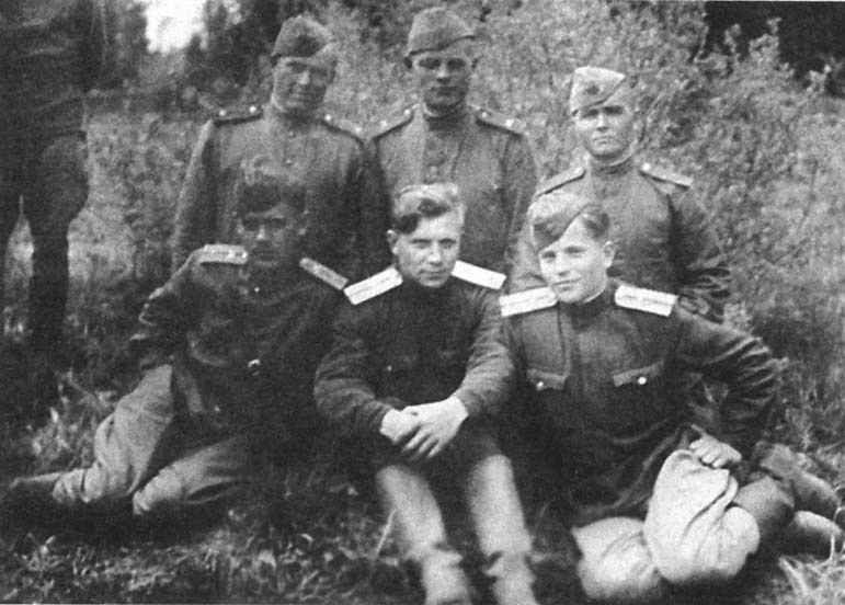 Дневник самоходчика. Боевой путь механика-водителя ИСУ-152. 1942-1945 _14.jpg