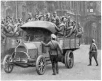 Всеобщая история кино. Том. Кино становится искусством 1914-1920 _73.jpg
