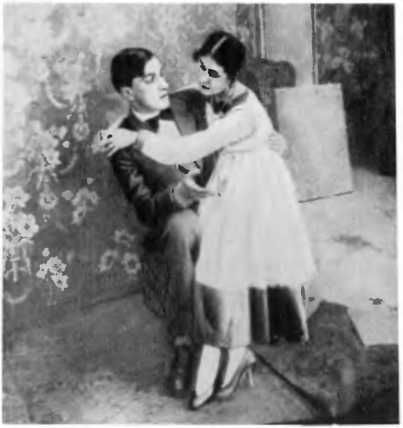 Всеобщая история кино. Том. Кино становится искусством 1914-1920 _85.jpg