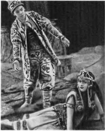 Всеобщая история кино. Том. Кино становится искусством 1914-1920 _19.jpg
