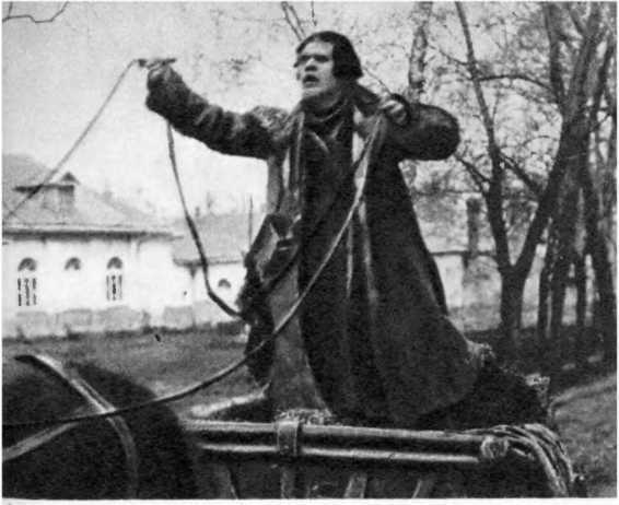 Всеобщая история кино. Том 4 (первый полутом). Послевоенные годы в странах Европы 1919-1929 _39.jpg