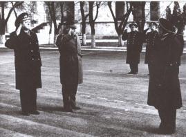 Мятежный «Сторожевой». Последний парад капитана 3 -го ранга Саблина imgAE5D.jpg