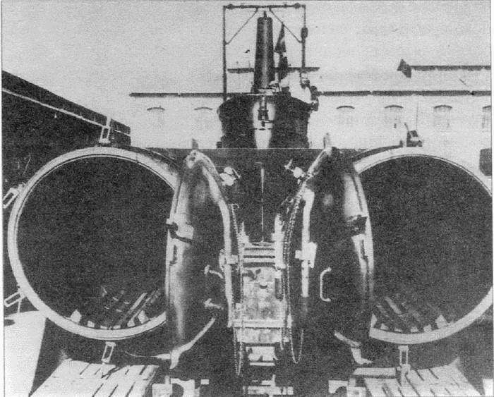 Люди, оседлавшие торпеды i_052.jpg