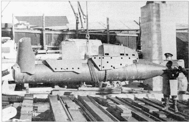 Люди, оседлавшие торпеды i_069.jpg