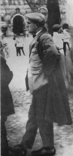 Том 9. Стихотворения 1928 i_008.jpg