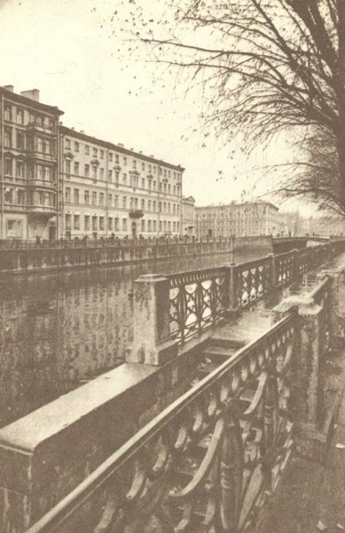 Петербургская повесть i_027.jpg