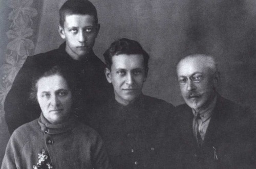 Дмитрий Лихачев i_019.jpg