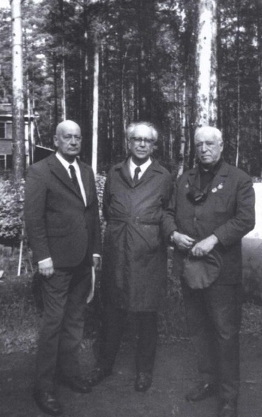 Дмитрий Лихачев i_037.jpg