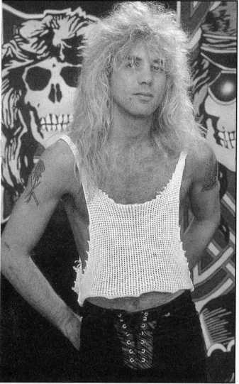 «Watch You Bleed»: Сага о Guns N’ Roses _11.jpg