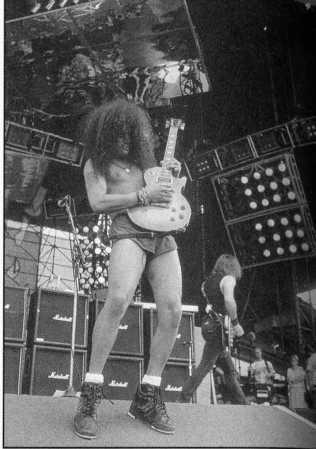 «Watch You Bleed»: Сага о Guns N’ Roses _22.jpg