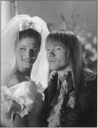 «Watch You Bleed»: Сага о Guns N’ Roses _33.jpg