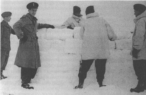 Тур Хейердал. Биография. Книга I. Человек и океан i_074.jpg