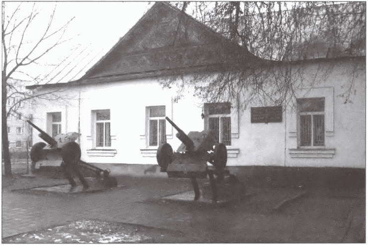 На Днепровском рубеже. Тайна гибели генерала Петровского i_055.jpg